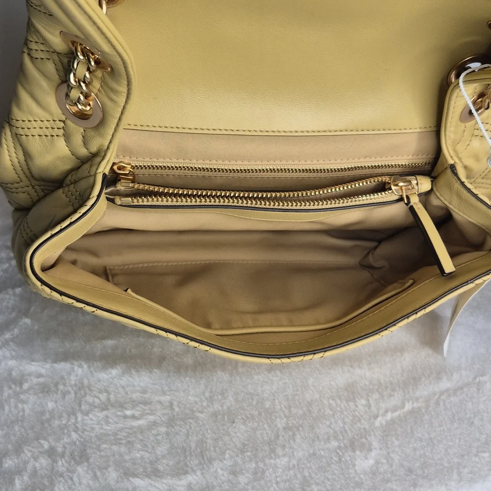 Tory Burch nwt tory